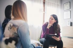 Exploring the Impact of Online Psychology on Mental Well-being